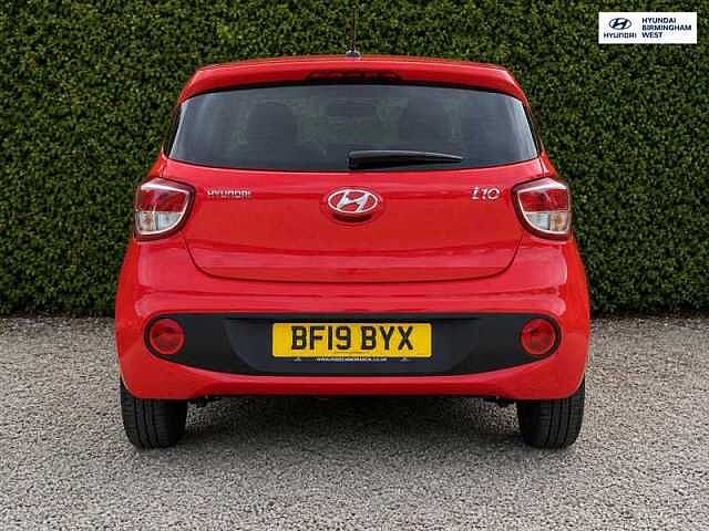 Hyundai i10 1.2 Premium SE Hatchback 5dr Petrol Auto Euro 6 (87 ps)
