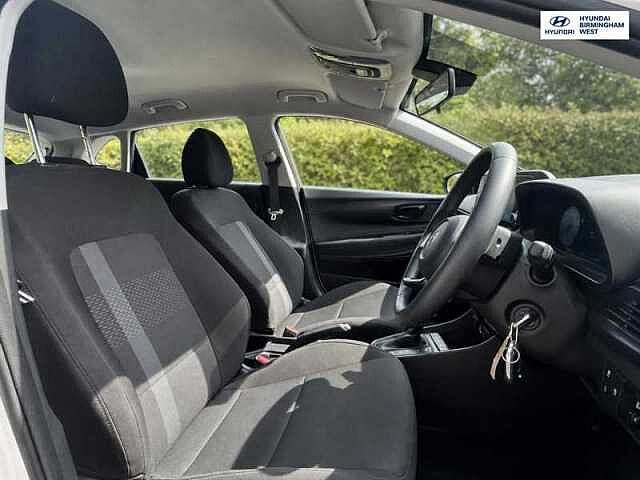 Hyundai I20 1.0 T-GDi Advance Hatchback 5dr Petrol DCT Euro 6 (s/s) (100 ps) White