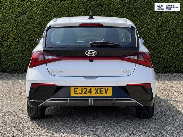 Hyundai I20 1.0 T-GDi Advance Hatchback 5dr Petrol DCT Euro 6 (s/s) (100 ps) White