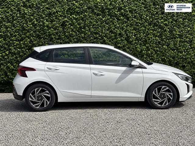 Hyundai I20 1.0 T-GDi Advance Hatchback 5dr Petrol DCT Euro 6 (s/s) (100 ps) White