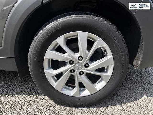 Hyundai TUCSON 1.6 GDi SE Nav SUV 5dr Petrol Manual Euro 6 (s/s) (132 ps)