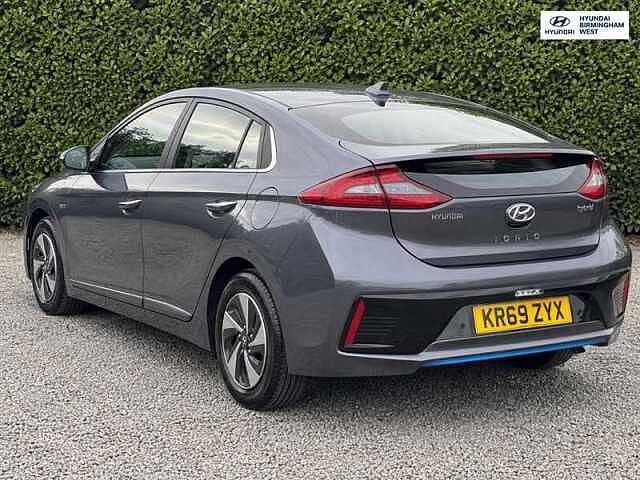 Hyundai IONIQ 1.6 h-GDi GPF Premium SE Hatchback 5dr Petrol Hybrid DCT Euro 6 (s/s) (141 ps)