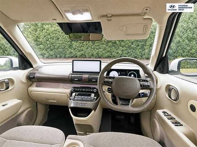 Hyundai INSTER Long Range 49kWh 02 SUV 5dr Electric Auto (115 ps)