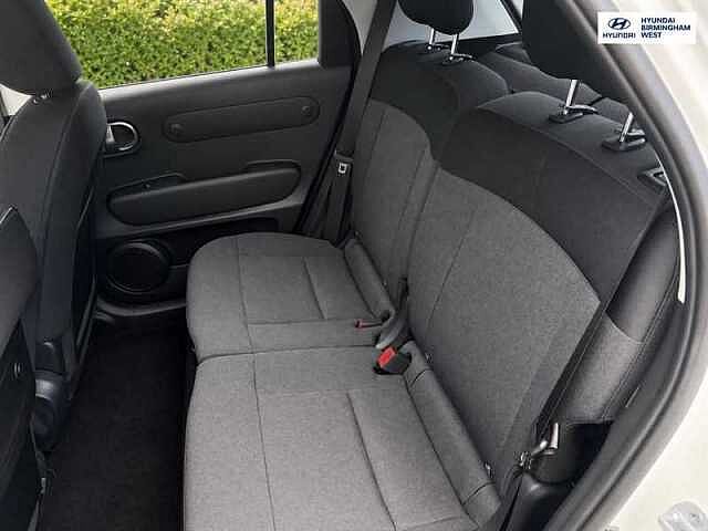 Hyundai INSTER Long Range 49kWh 02 SUV 5dr Electric Auto (115 ps)