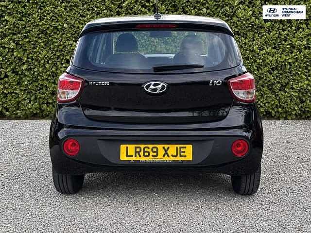 Hyundai i10 1.2 SE Hatchback 5dr Petrol Auto Euro 6 (87 ps)