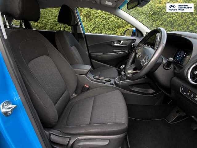 Hyundai KONA 1.0 T-GDi MHEV Premium SUV 5dr Petrol Hybrid Manual Euro 6 (s/s) (120 ps)